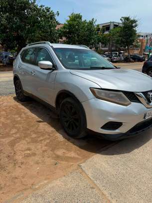 Nissan Rogue 2015 image 2