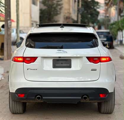 F-PACE 2020 image 4