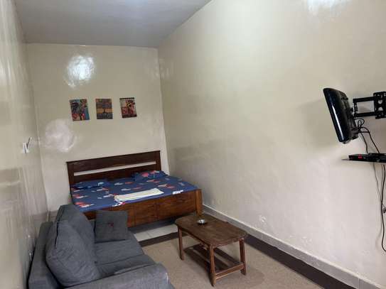 Chambre meublée image 7