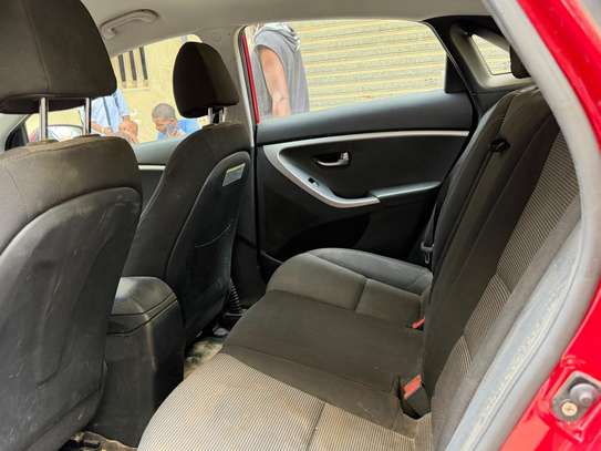 Hyndai Elantra Gt  2016 image 9
