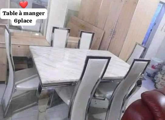 Table à manger image 4