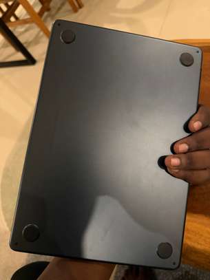 Nouveau MacBook Air + clavier et souris Apple image 5