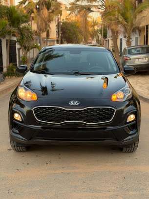 KIA SPORTAGE image 2