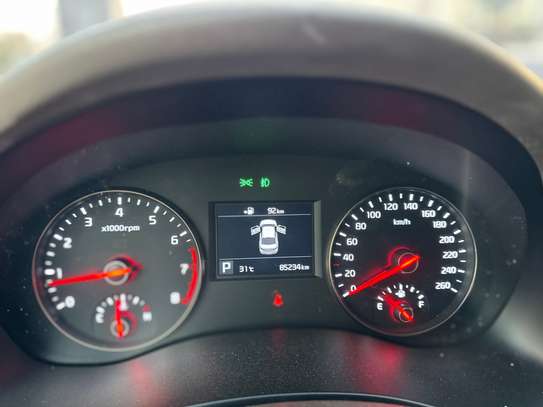Kia k7 image 2