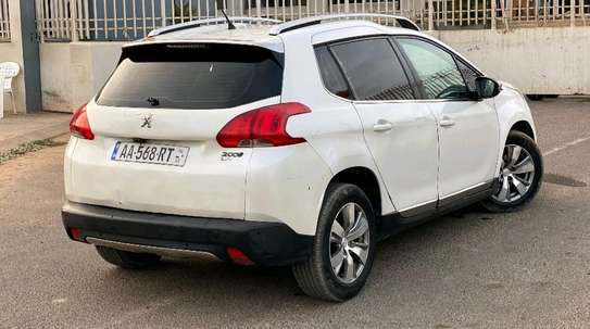 Peugeot 2008 Année 2015 image 5