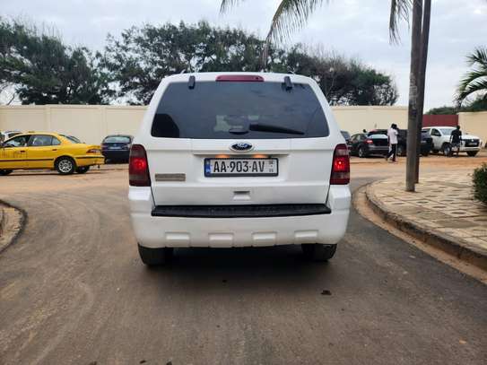 Ford Escape carré année 2012 image 7