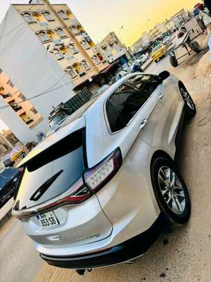 Ford edge Titanium image 8
