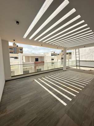 Magnifique villa R+2 à louer au almadie image 2