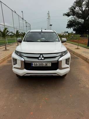 Mitsubishi L200 Gls sportero 2022 Diesel image 11