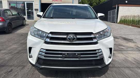Toyota Highlander image 11