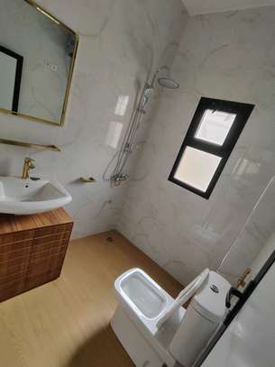 A louer appartement neuf lumineux F4 sacré cœur 3 image 13