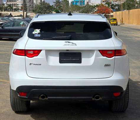 Jaguar F-Pace 2020 image 11