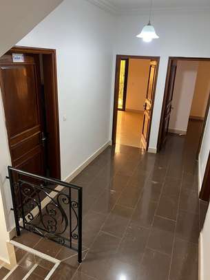 Villa R+1 à louer à Mermoz image 15