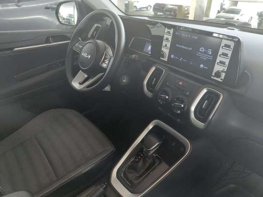 KIA SONET EXCELLENT ETAT SOUS DOUANE QUASI NEUVE image 10