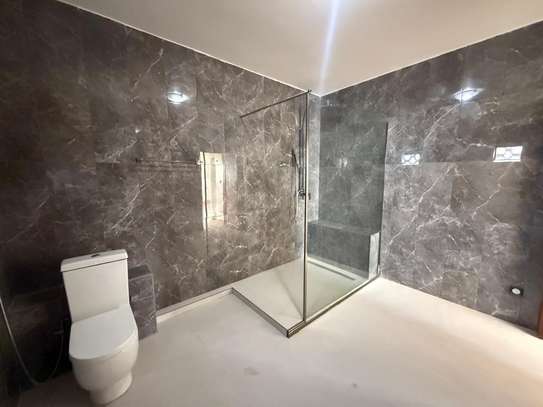 Appartement F4 à louer au Plateau image 9