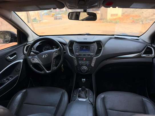 Hyundai Santafe 2018 image 4