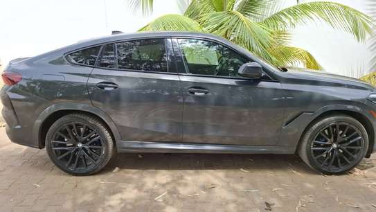 BMW X6 pack M Xdrive 40i Année 2021-2022  prix négociable image 3