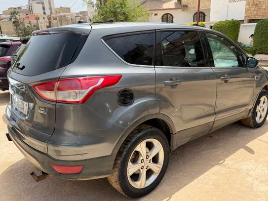 Ford escape image 3