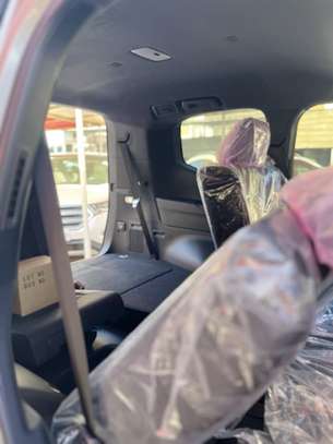 Toyota land cruiser VX image 12