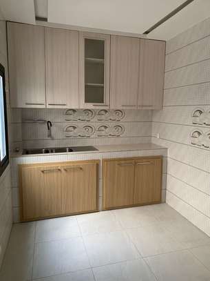 APPART F4 A MERMOZ image 3