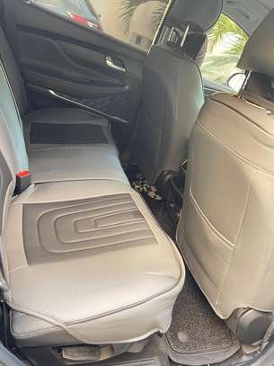 Hyundai santafe à vendre image 9