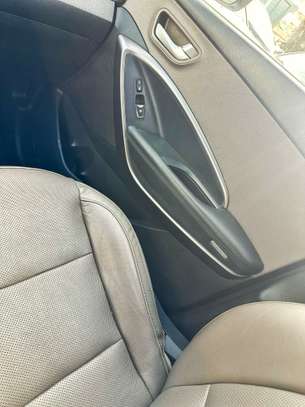 Hyundai SANTAFE Sport 2017 image 5
