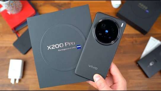 Vivo x300 pro mémoire 512GB image 2