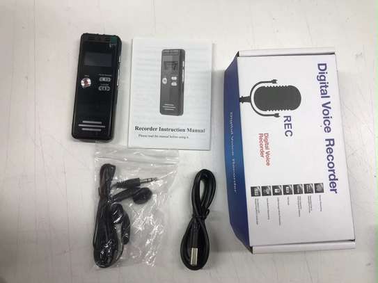 Dictaphone portable noir enregistreur vocal 8GO image 3