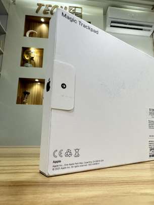 Magic Trackpad 2 image 3