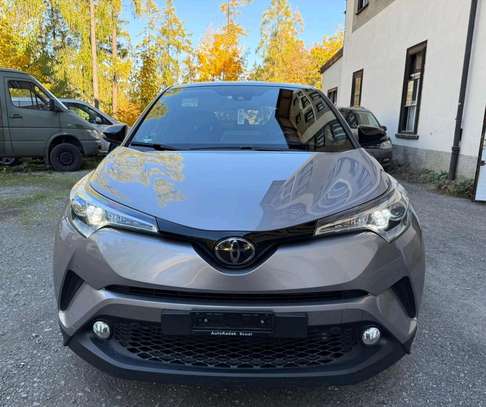 TOYOTA C HR image 4
