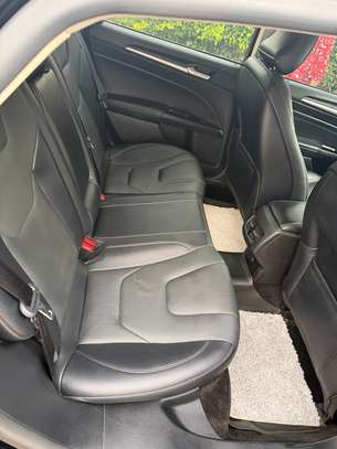 Fusion titanium AWD image 3