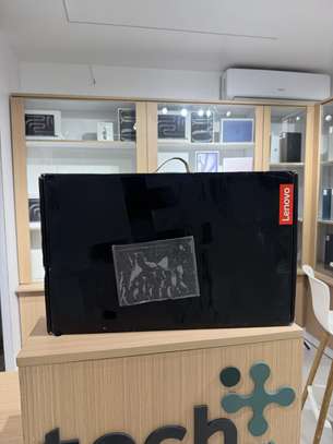 Lenovo Legion Pro 7-Ultra 9|32GB RAM|2 Téra|RTX 5070 de 12GB image 4