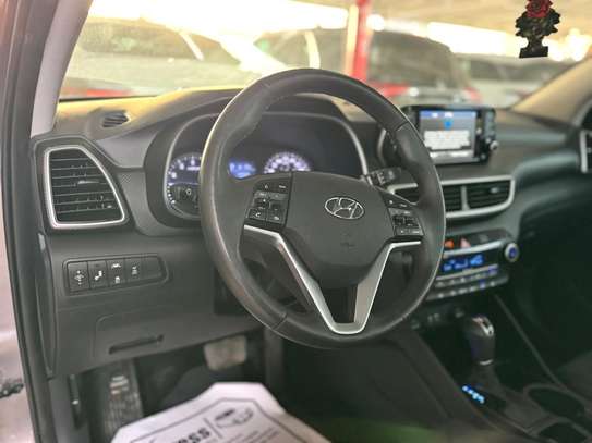 Hyundai Tucson image 10
