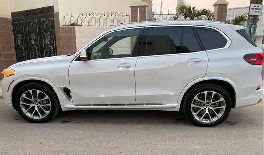 Bmw x5 2024 image 6