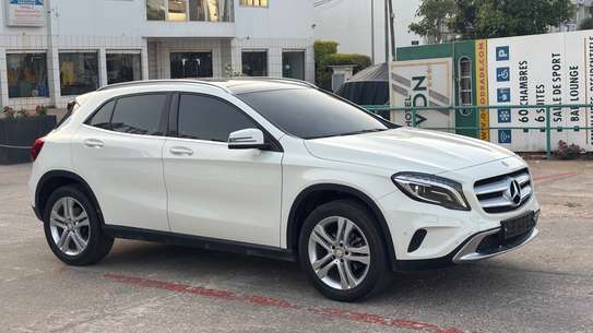 MERCEDES GLA200 image 5