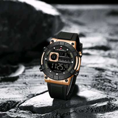 Montre Naviforce Authentique image 10