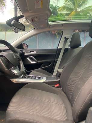 PEUGEOT 308 2016 image 13
