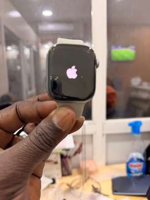 Apple Watch S11 46mm image 2