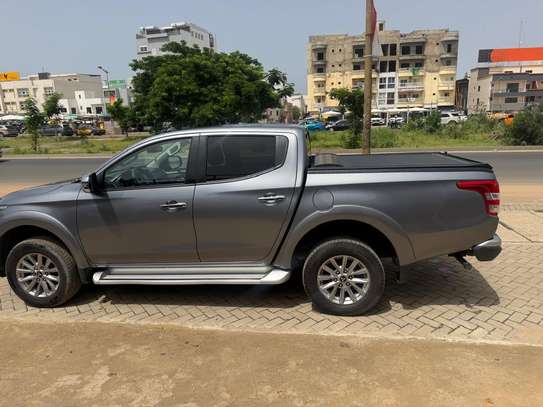 MITSUBISHI L200 2017 image 5