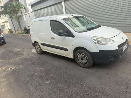 PEUGEOT PARTNER 2013 image 2