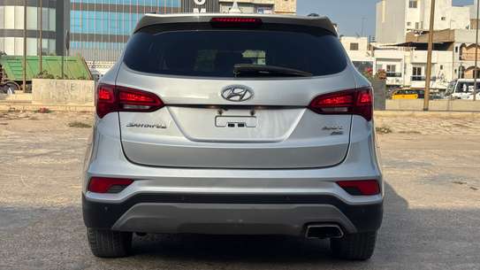 Hyundai Santafé 2018 image 4