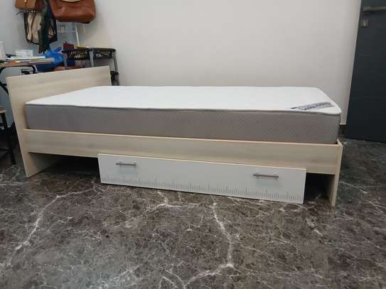Lit avec tiroir de rangement+matelas pour enfant image 4