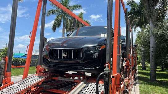MASERATI LEVANTE 2017 image 6