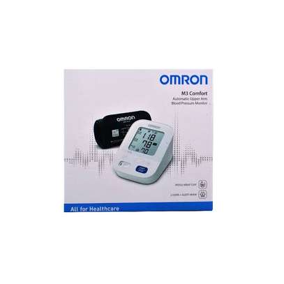 Omron M3 Confort tensiomètre bras automatique précis image 3