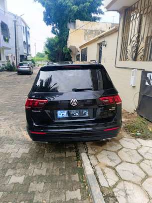 Volkswagen Tiguan 2018 image 3