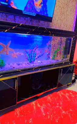 Très jolie et  grand Aquarium de 250 Litres et 1m50 de long image 2