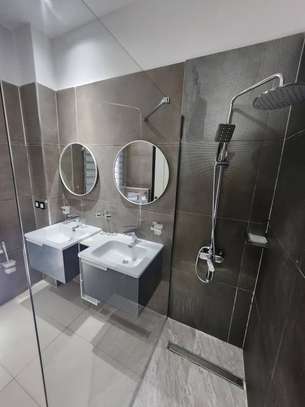 Appartement meublé à louer almadies image 11