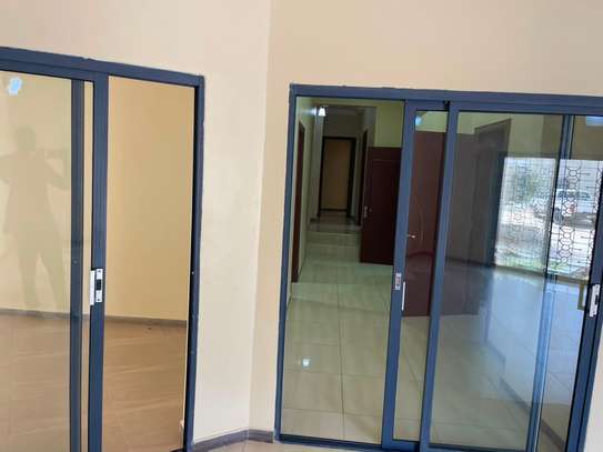 APPARTEMENTS F3  NGOR ALMADIES image 4