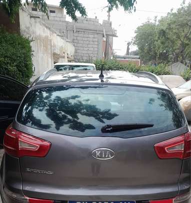 KIA SPORTAGE image 12