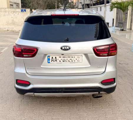 Kia sorento 2019 image 2